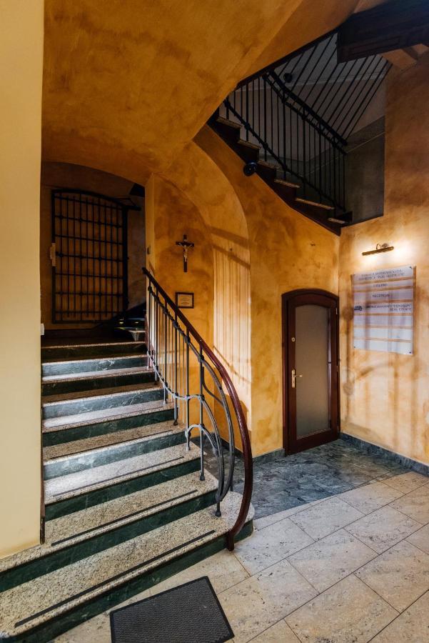 Szpitalna 20 Nr 8 Leilighet *